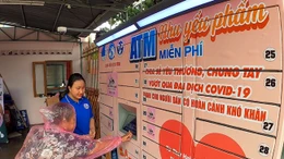 ‘ATM nhu yếu phẩm' miễn phí dành cho người có hoàn cảnh khó khăn tại TP Hồ Chí Minh