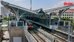 Hiện trạng 8 nhà ga tuyến Metro Nhổn-ga Hà Nội sao khi dỡ rào tôn